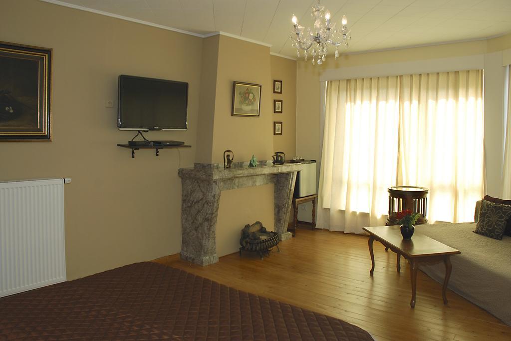 B&B Golden Corner 24 Mechelen Exterior foto